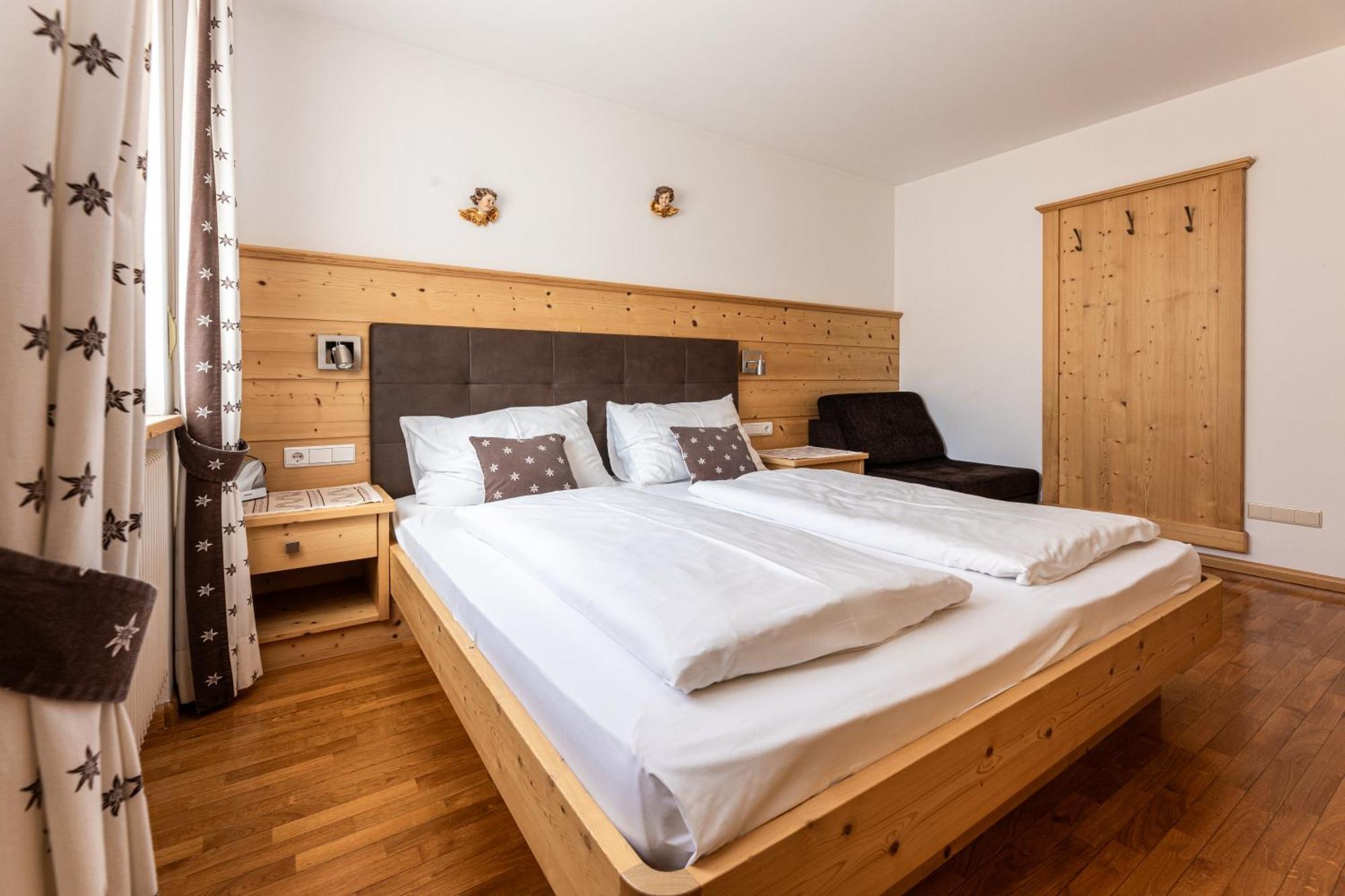 אורטיסיי Apartments Stlarida מראה חיצוני תמונה